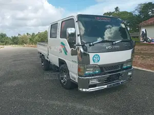 Isuzu CrewCab 1989 Crew Cab (Used)