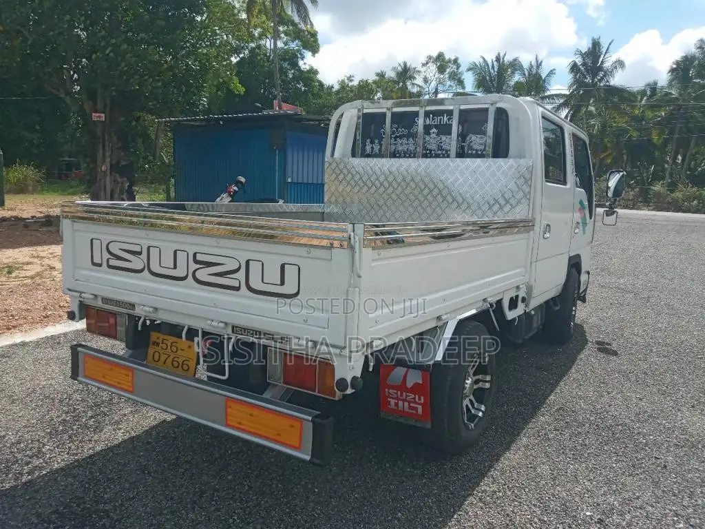 Isuzu CrewCab 1989 Crew Cab (Used)