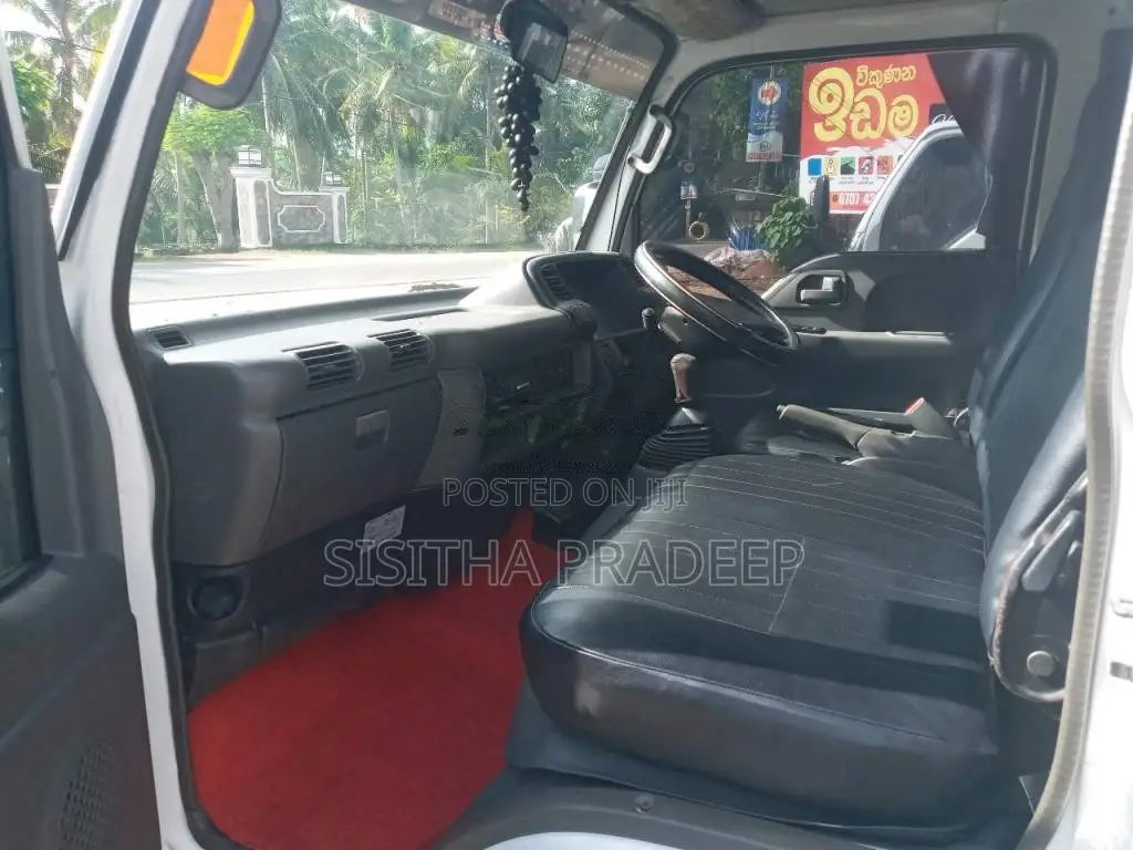 Isuzu CrewCab 1989 Crew Cab (Used)