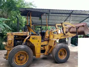 Mitsubishi Loader 1999 Heavy-Duty (Used)