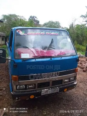 Isuzu ELF Single Wheel 1988 Lorry (Used)