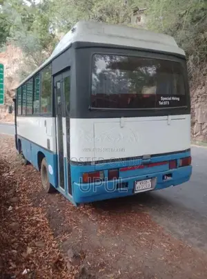 Isuzu Journey Q 1990 Bus (Used)