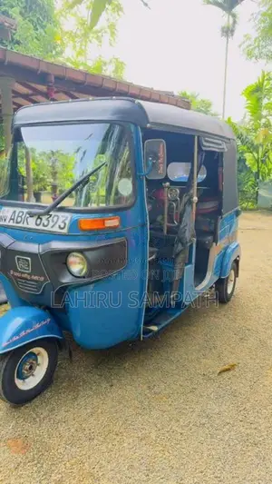 Bajaj 4 Stroke 2018 Three Wheel (Used)