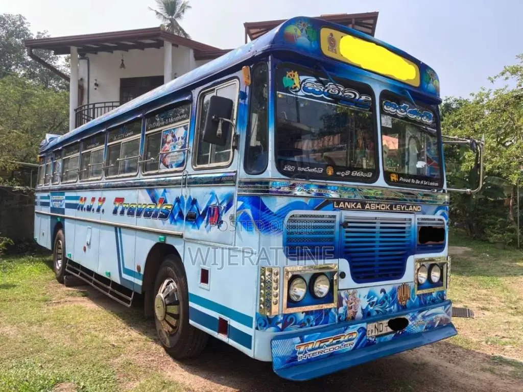 Ashok-Leyland Hino Power 2008 Bus (Used)