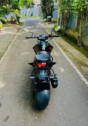 Hero Hunk 160r 4V 2026 Motorbike (Used)
