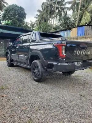 Toyota Hilux Travo Overland Plus 2026 Pickup (Used)