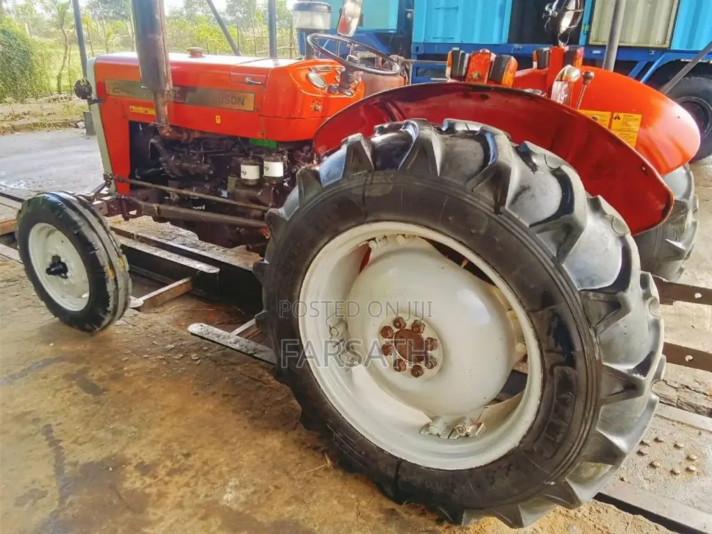 Massey-Ferguson 240.enland 1998 Tractor (Used)