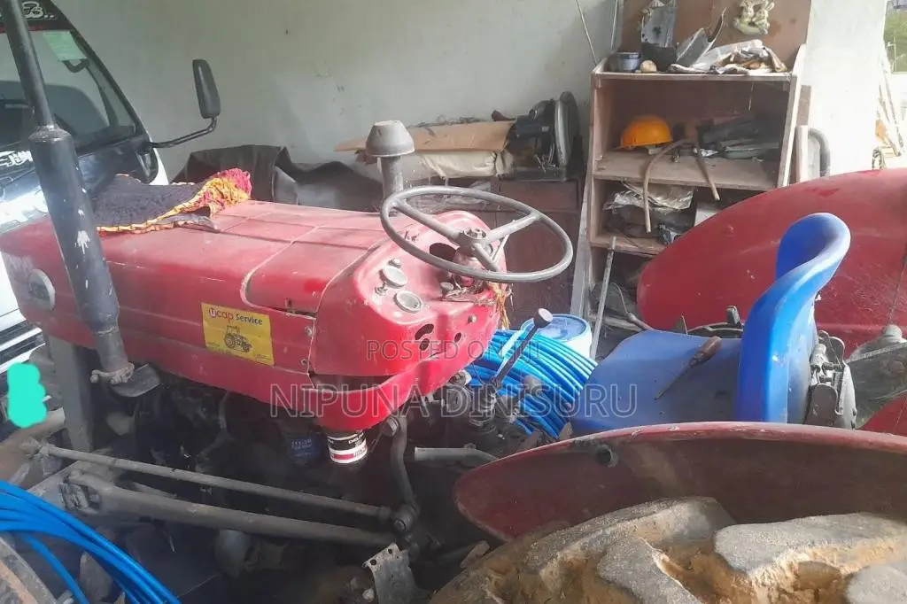 Massey-Ferguson 135 1997 Tractor (Used)