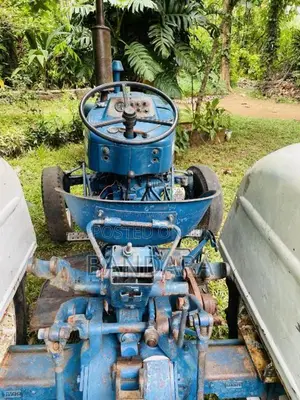 Ford 3000 1980 Tractor (Used)