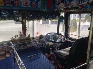 Ashok-Leyland Hino Power 2008 Bus (Used)