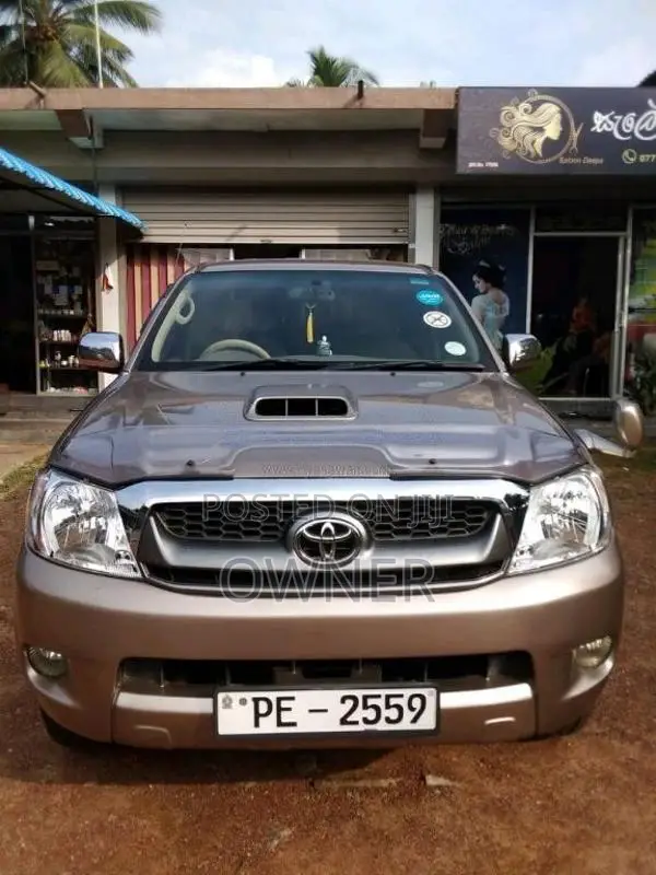 Toyota Hilux Vigo G Grade 2008 Pickup (Used)