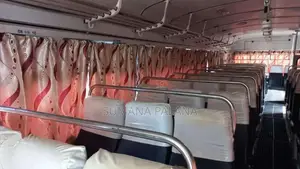 Eicher Skyline 2017 Bus (Used)