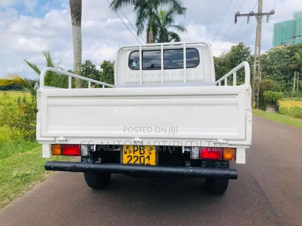 Nissan Atlas 2004 Crew Cab (Used)