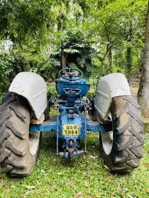 Ford 3000 1980 Tractor (Used)