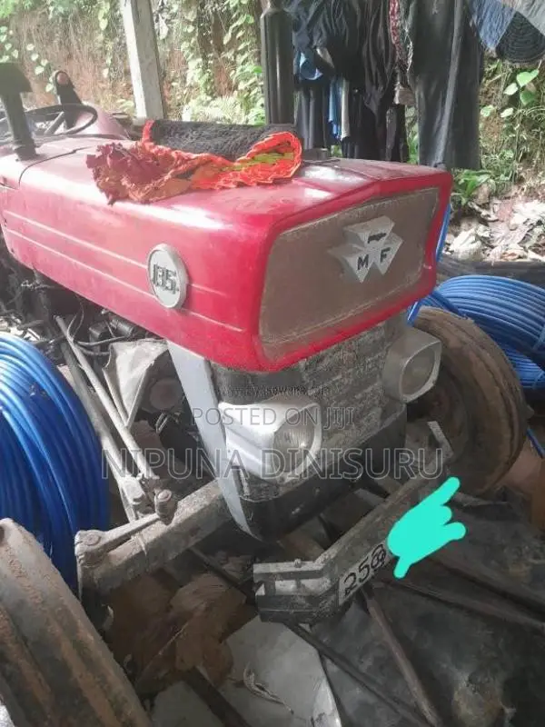 Massey-Ferguson 135 1997 Tractor (Used)
