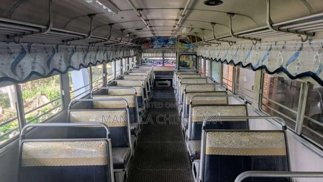 Ashok-Leyland Viking 2011 Bus (Used)