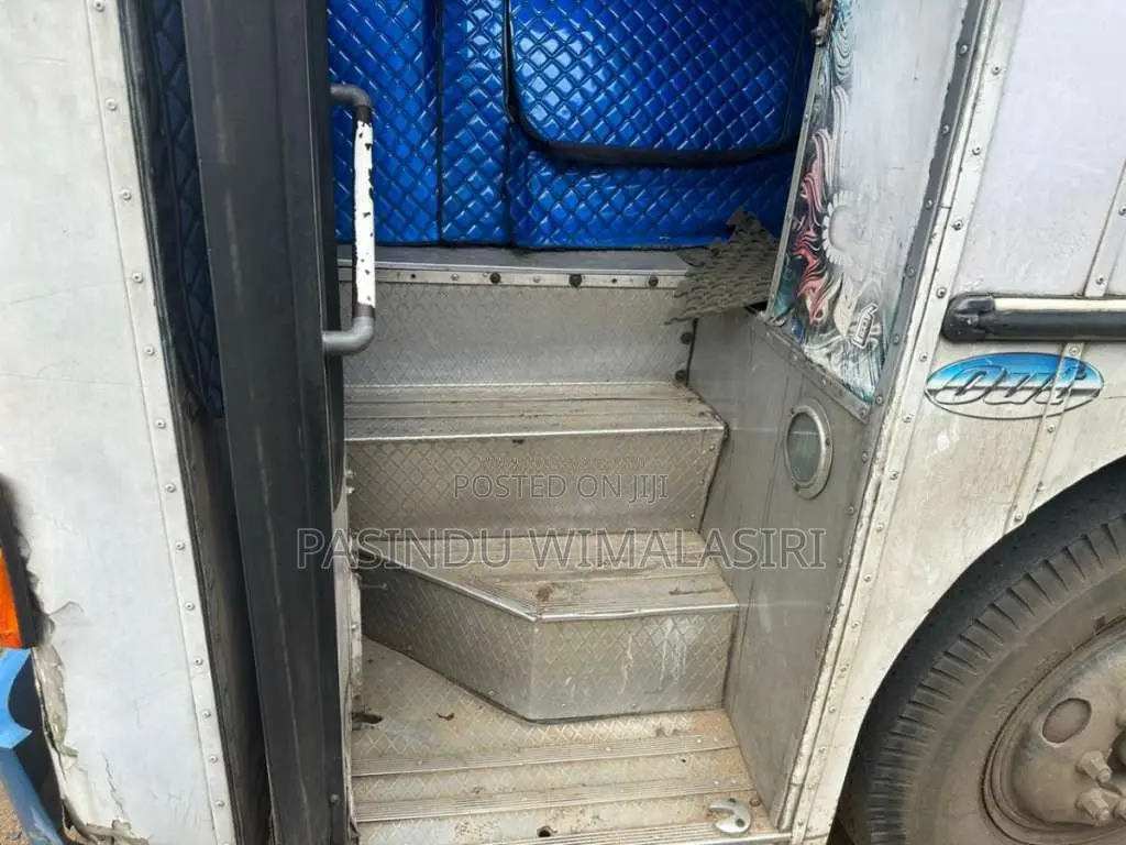 Ashok-Leyland Ruby 2007 Bus (Used)