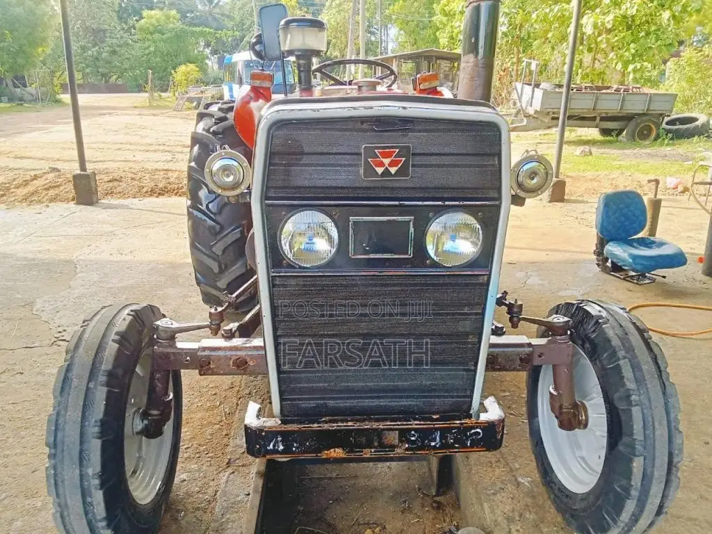 Massey-Ferguson 240.enland 1998 Tractor (Used)