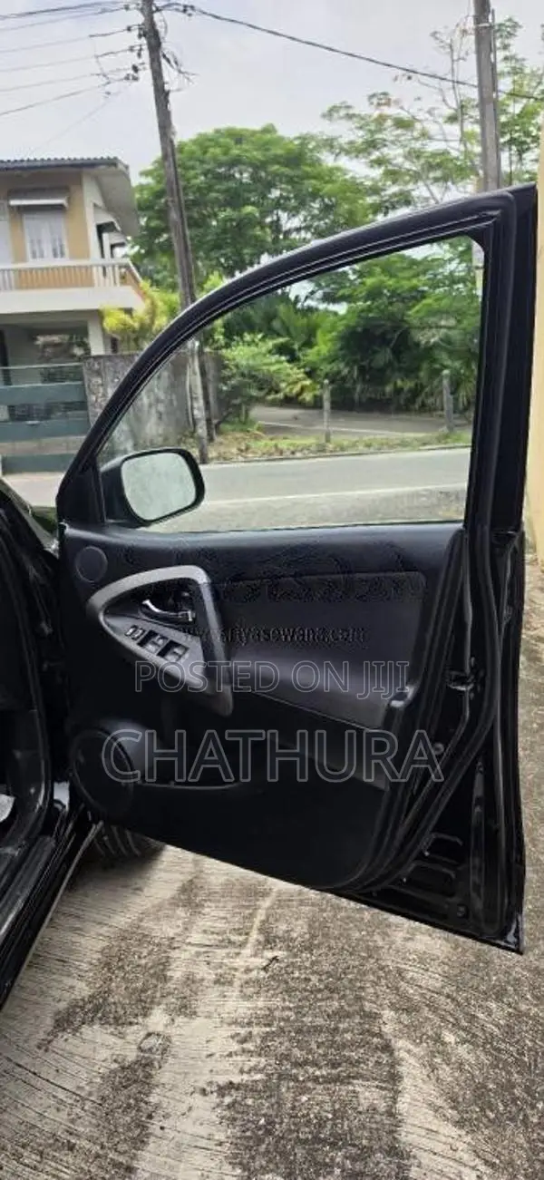 Toyota RAV4 2013 SUV (Used)