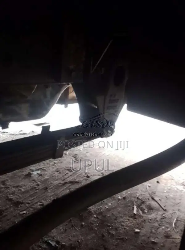 Isuzu Journey Q 1990 Bus (Used)