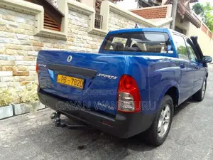Micro Actyon Sports 2009 Pickup (Used)