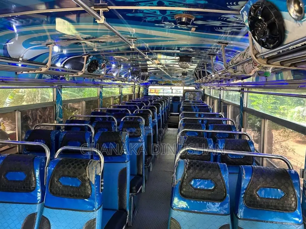Ashok-Leyland Viking 2015 Bus (Used)