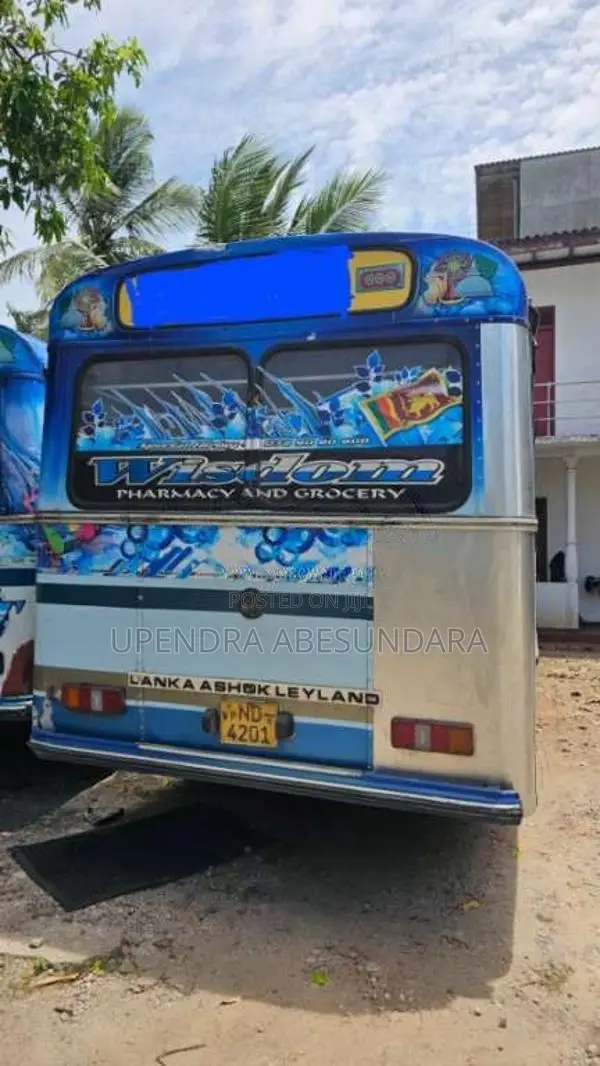 Ashok-Leyland Hino Power 2007 Bus (Used)