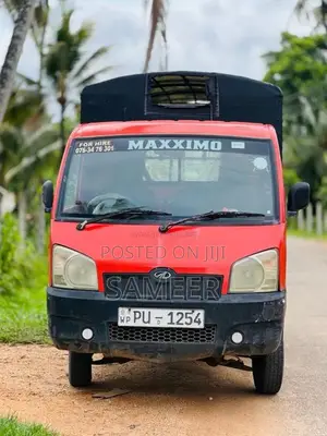 Mahindra Maxximo 2012 Lorry (Used)