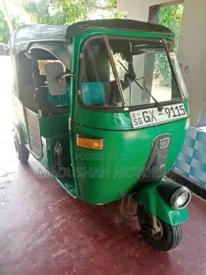 Bajaj 2 Stroke 2003 Three Wheel (Used)
