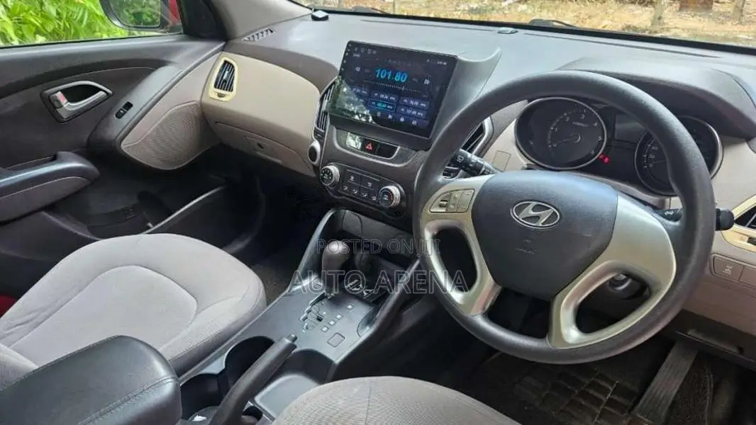 Hyundai Tucson 2011 SUV (Used)