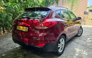 Hyundai Tucson 2011 SUV (Used)