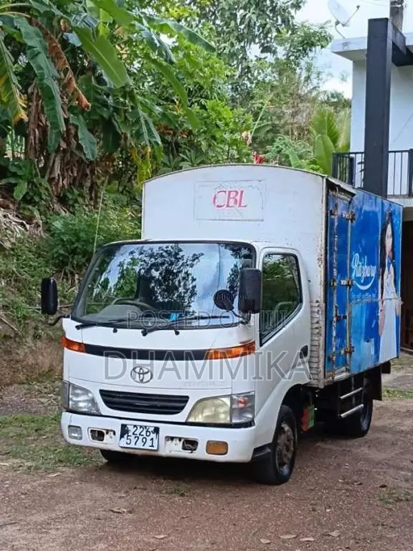 Toyota BU 66 1995 Lorry (Used)