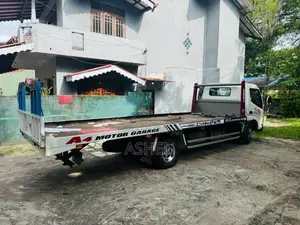 Toyota Car Carrier 1999 Heavy-Duty (Used)