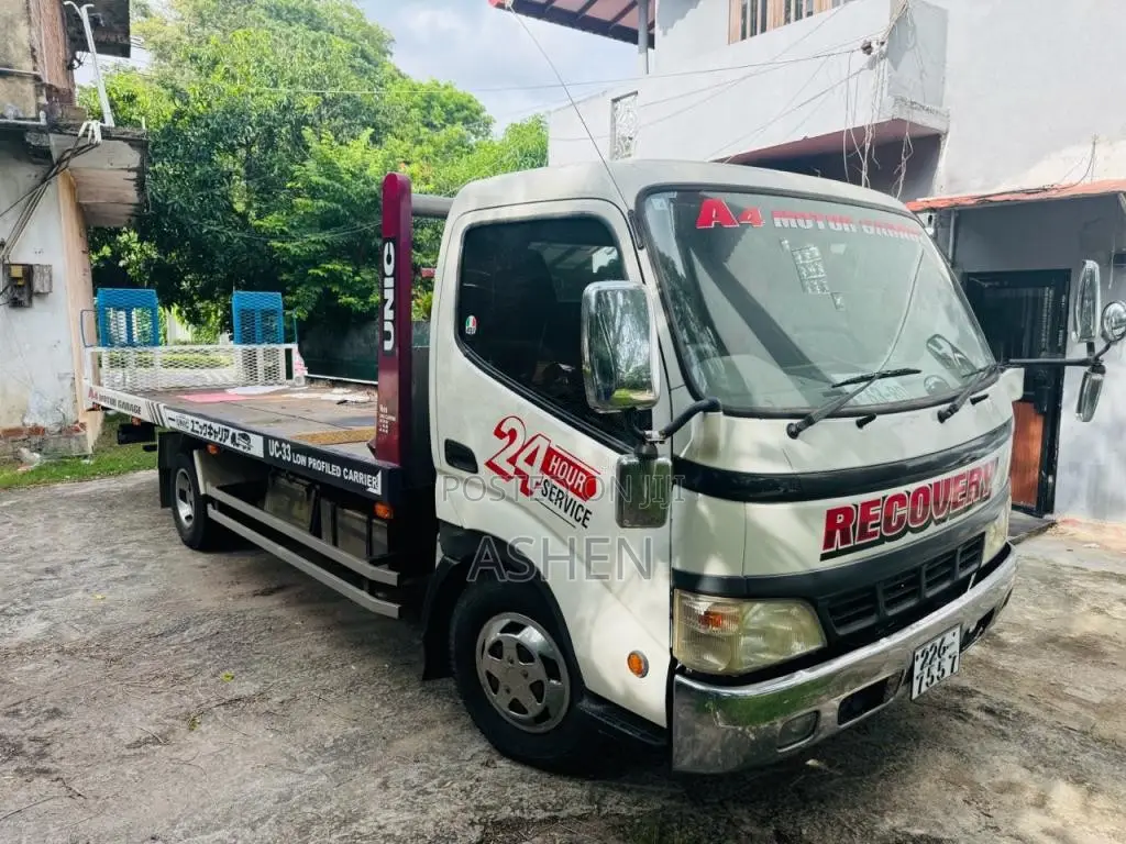 Toyota Car Carrier 1999 Heavy-Duty (Used)