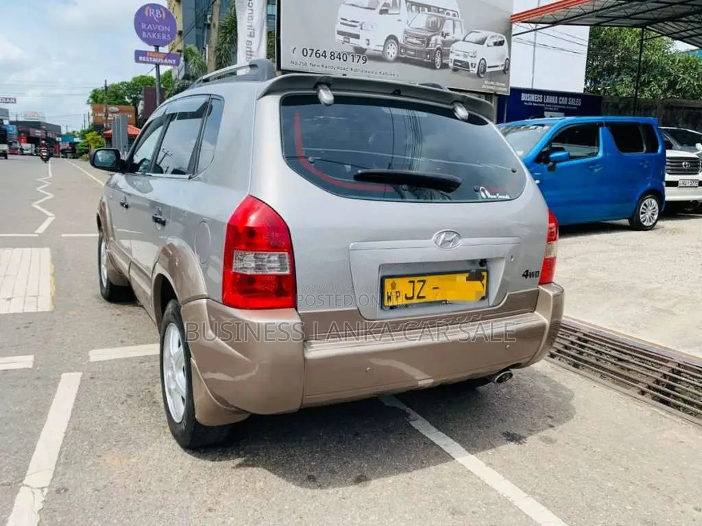 Hyundai Tucson 2005 SUV (Used)