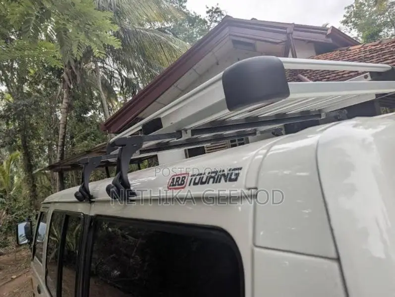 Mitsubishi PO5 1992 Van (Used)