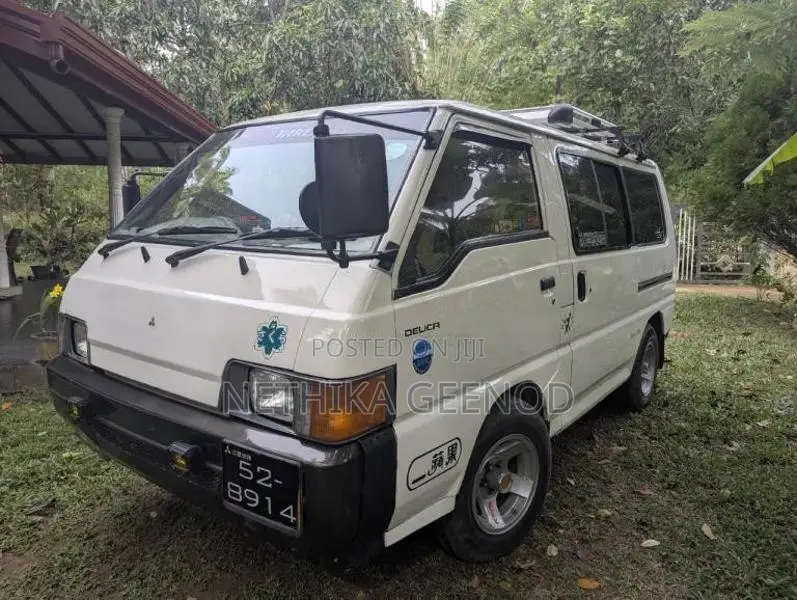 Mitsubishi PO5 1992 Van (Used)