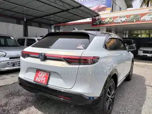 Honda Vezel 2024 SUV (Used)