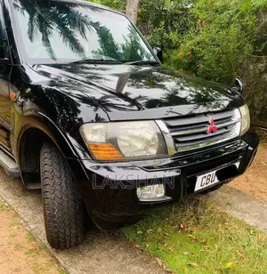 Mitsubishi Montero 2026 SUV (Used)
