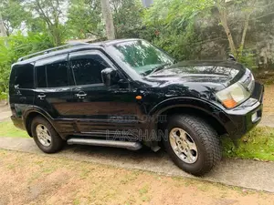 Mitsubishi Montero 2026 SUV (Used)