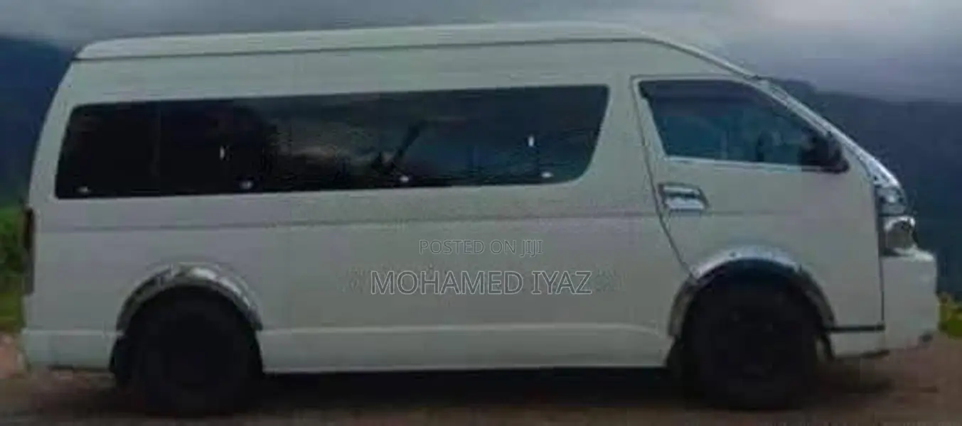 Toyota KDH High Roof 2006 Van (Used)
