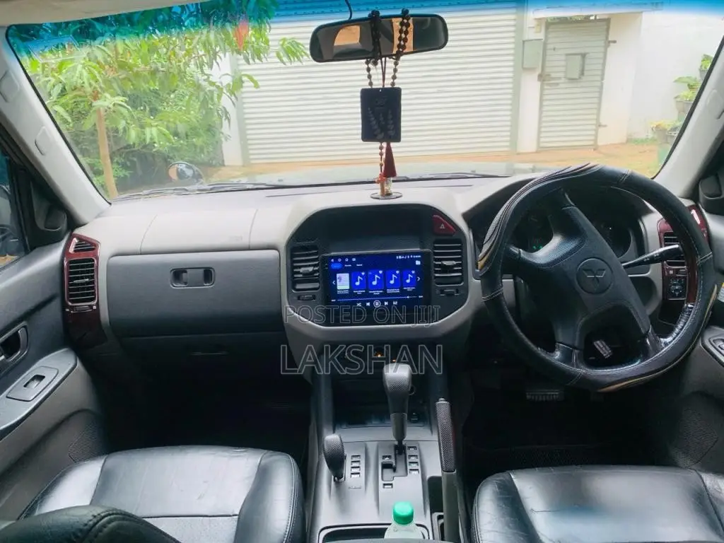 Mitsubishi Montero 2026 SUV (Used)