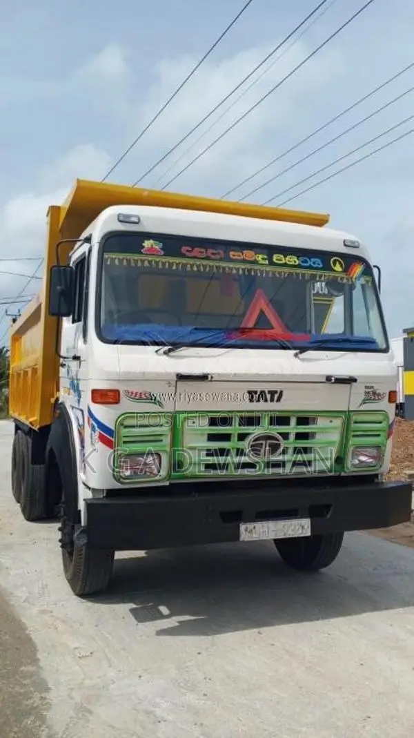 Tata 10 Wheel Tipper 2010 Lorry (Used)