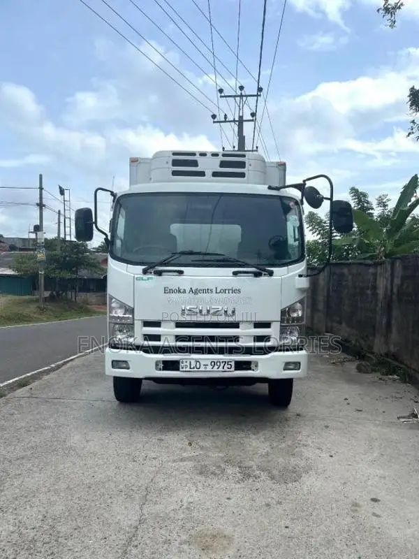 Isuzu 20ft Forward 2011 Lorry (Used)