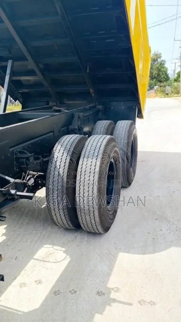 Tata 10 Wheel Tipper 2010 Lorry (Used)