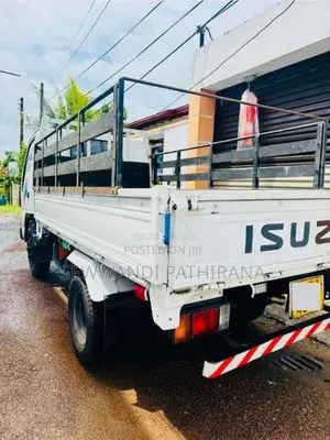 Isuzu ELF 2000 Lorry (Used)