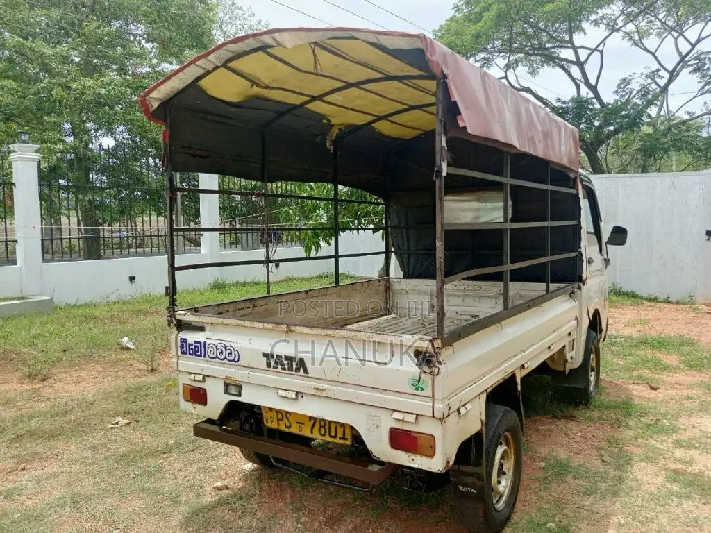 Tata Dimo Batta 2012 Lorry (Used)
