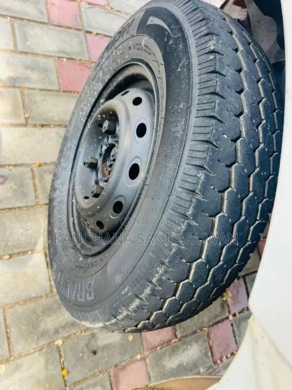 Mahindra Maxximo 2012 Lorry (Used)