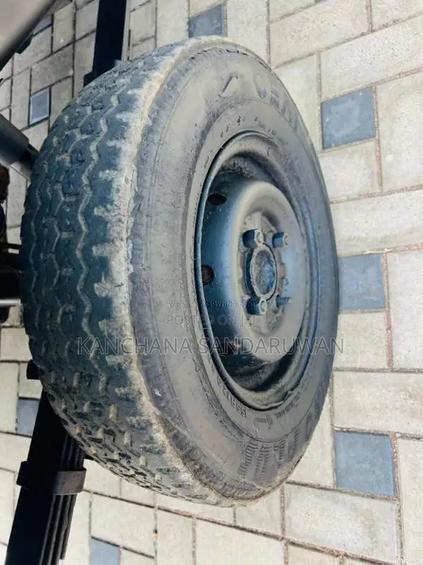 Mahindra Maxximo 2012 Lorry (Used)