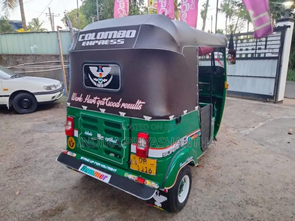 Bajaj 2 stroke 2005 Three Wheel (Used)